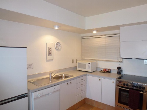 Lakefront Apartments,18 LAKE ESPLANADE ROAD image 48